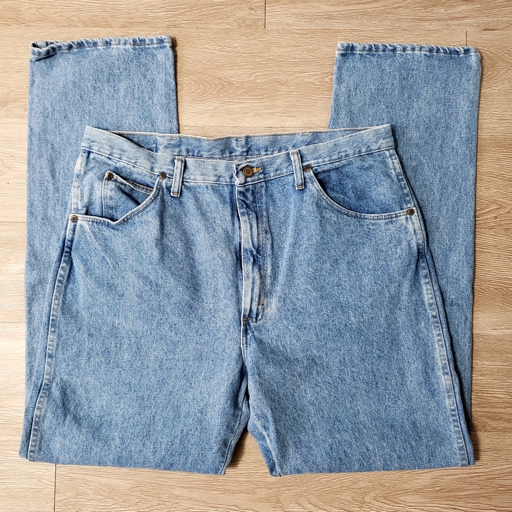 Men's vintage Wrangler Big & Baggy style 38 x 34 Tall denim jean relaxed fade